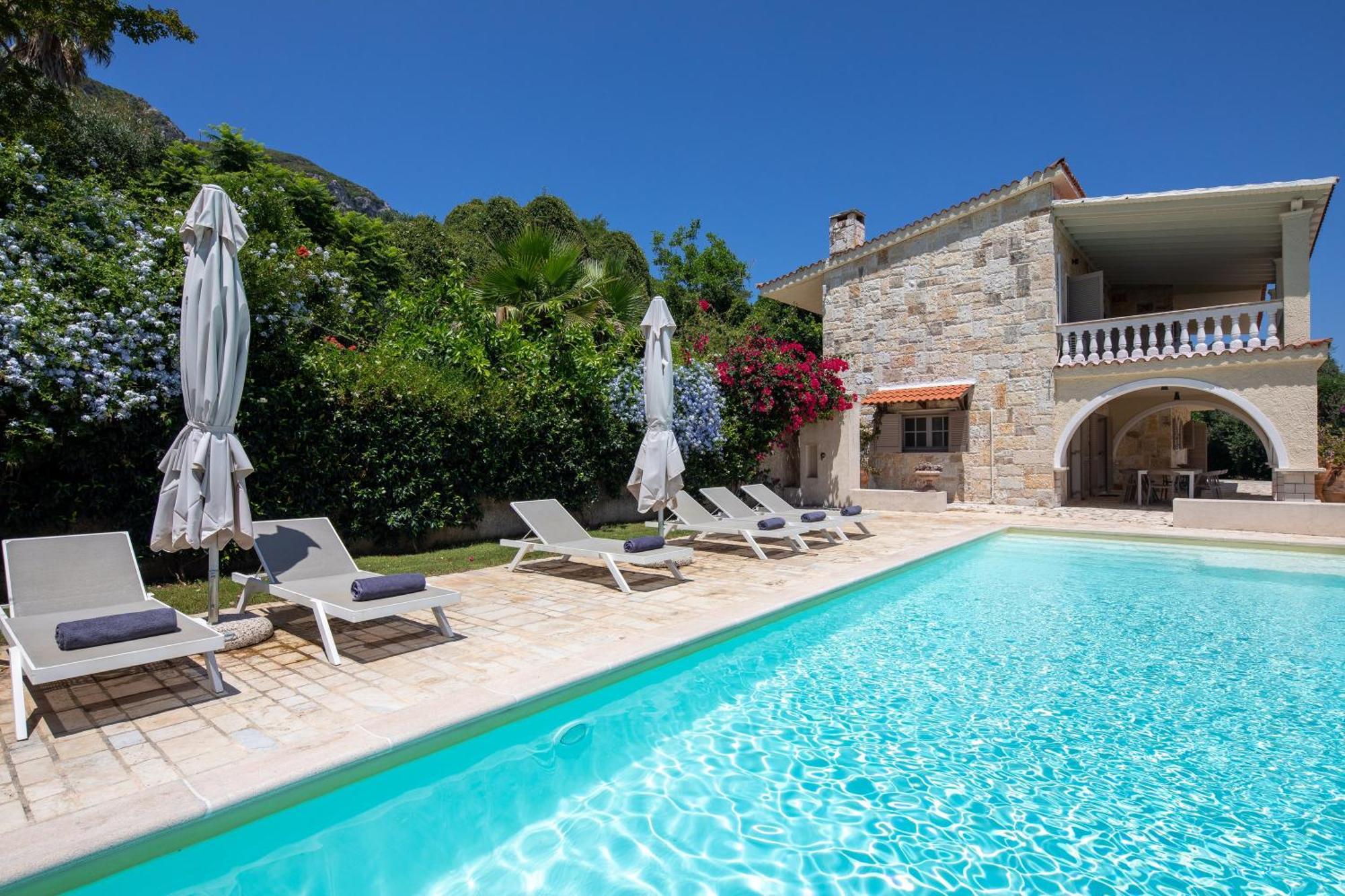 Ionian Garden Villas - Villa Pietra Benitses  Exteriör bild