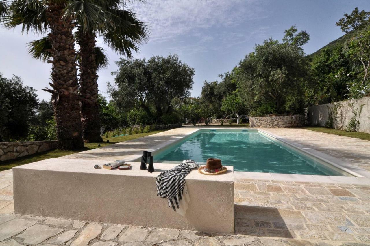 Ionian Garden Villas - Villa Pietra Benitses  Exteriör bild