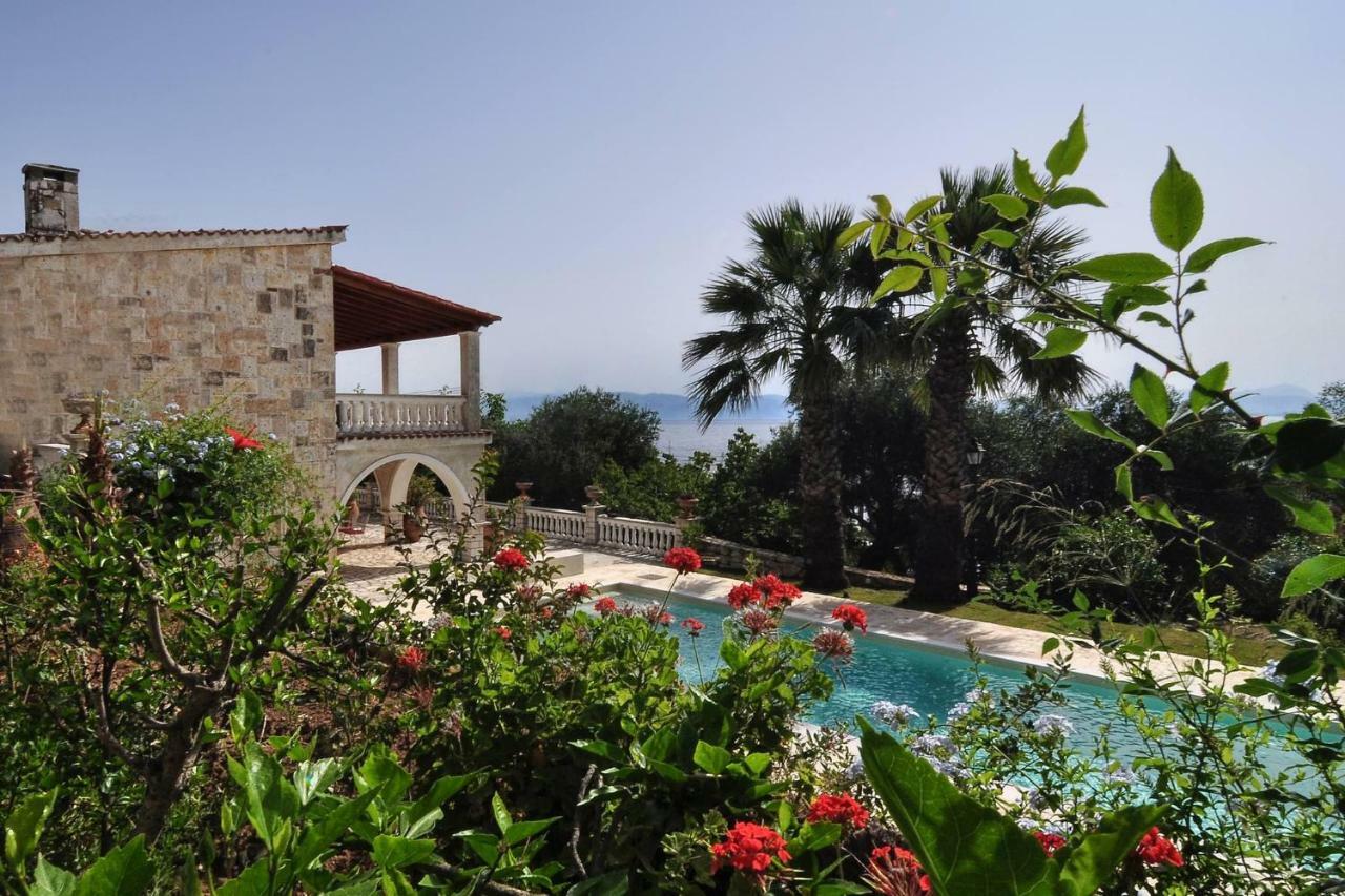 Ionian Garden Villas - Villa Pietra Benitses  Exteriör bild