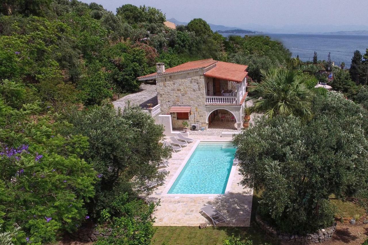Ionian Garden Villas - Villa Pietra Benitses  Exteriör bild
