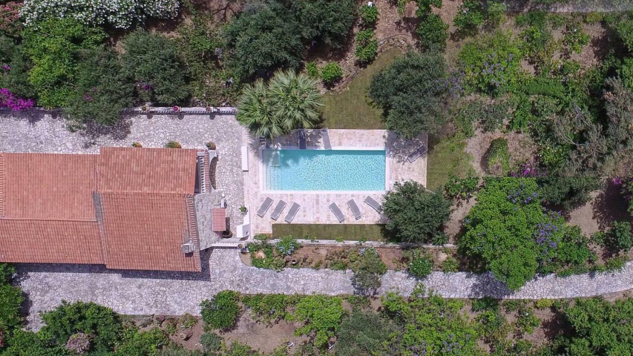 Ionian Garden Villas - Villa Pietra Benitses  Exteriör bild
