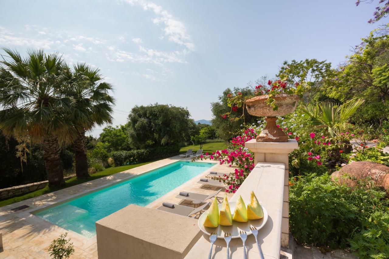 Ionian Garden Villas - Villa Pietra Benitses  Exteriör bild